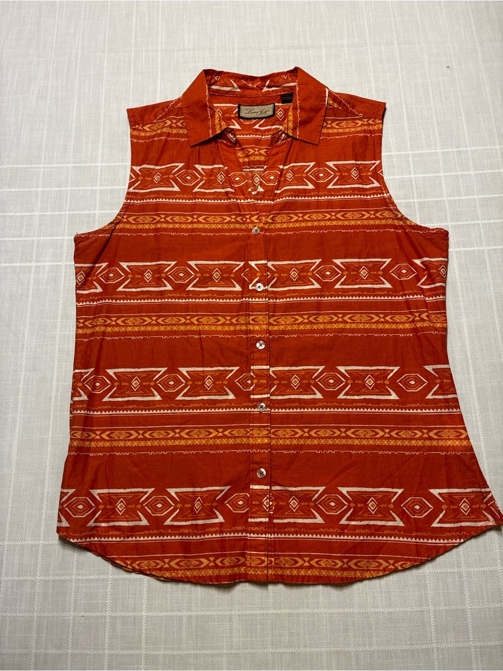 Sleeveless Button-Front Tank Top in Rust Orange - Unknown Brand
